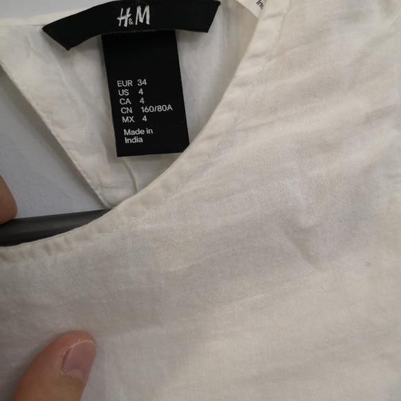 H&M dress - Picture 2 of 2